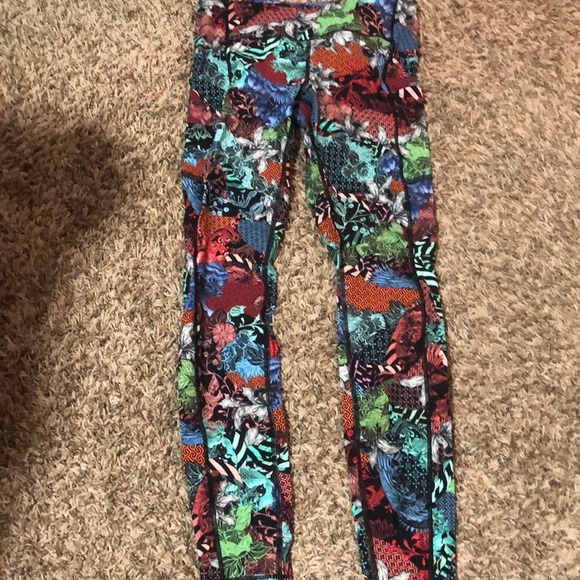 LULULEMON LEGGINGS speed thighs Size 6 multicolor - Picture 1 of 6